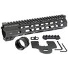 Scopri l'handguard AR-15 Combat M-LOK di Midwest Industries: design a flottazione libera, alluminio, 9.5" e personalizzazione facile! 🔧